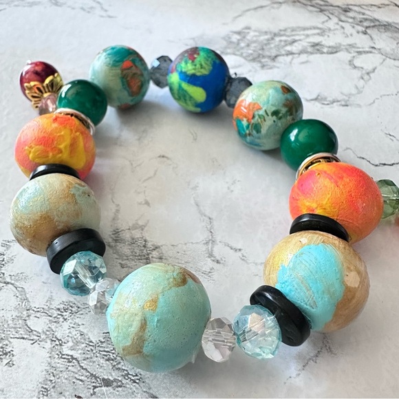 Artisan Handmade Multicolor Beaded Bracelet hand painted with handcrafted charms - Picture 6 of 10